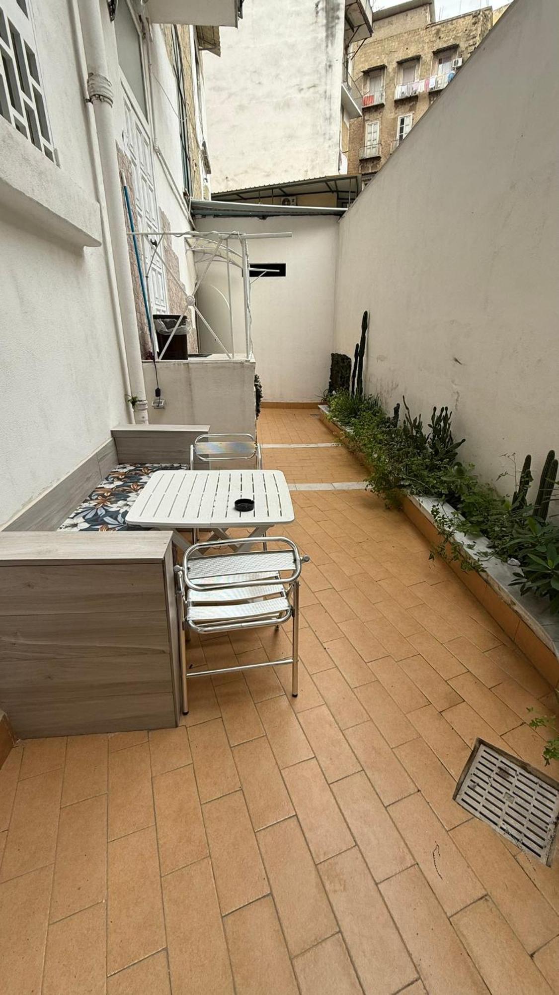 Mixed By Erry Il Rifugio Hotell Neapel Exteriör bild